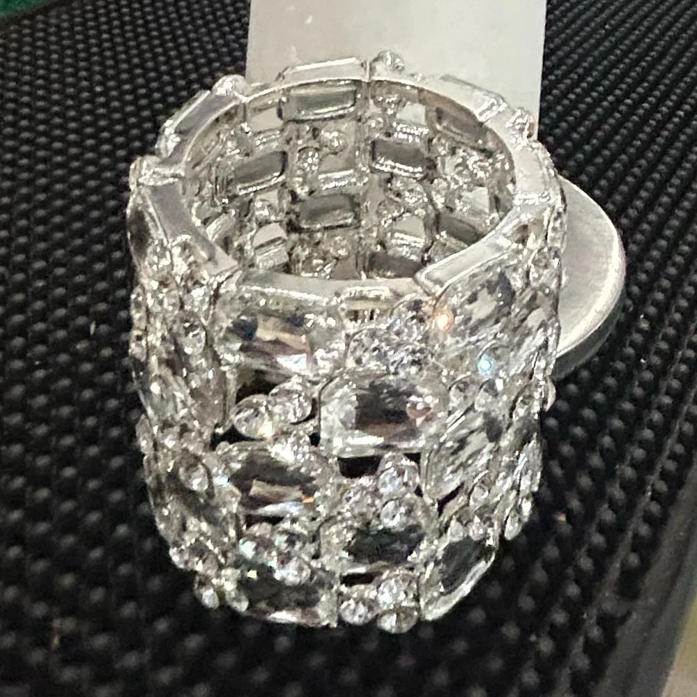 📌 📍 Wide Wedding Bridal Crystal Rhinestone Stretch‎ Chunky Statement Bangle B…